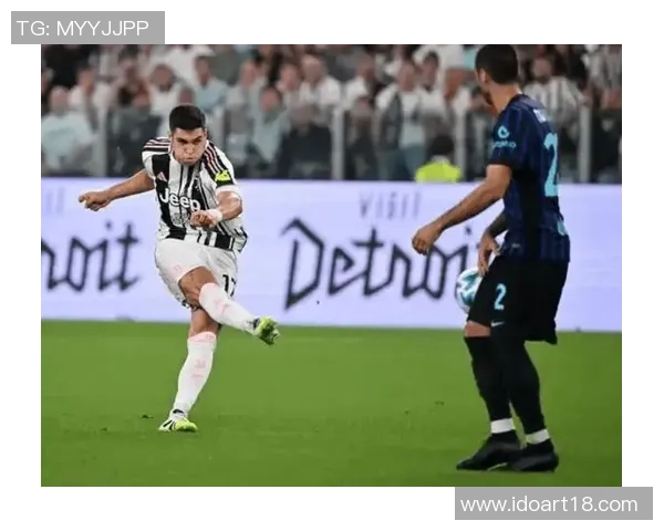 森多利亚主场迎战尤文图斯双方争夺意甲积分大战精彩纷呈 森多利亚主场迎战尤文图斯双方争夺意甲积分大战精彩纷呈