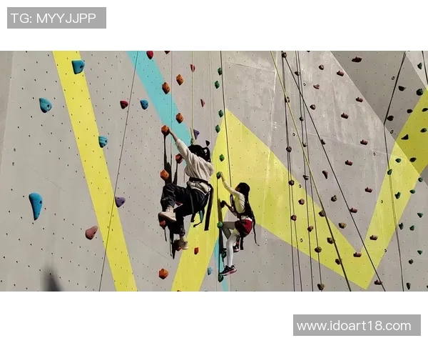 成都攀岩队包夹战术分析与成效探讨攀岩运动的未来发展方向